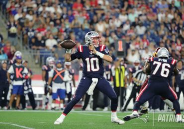 A First for Bill: A Real, Live QB Controversy