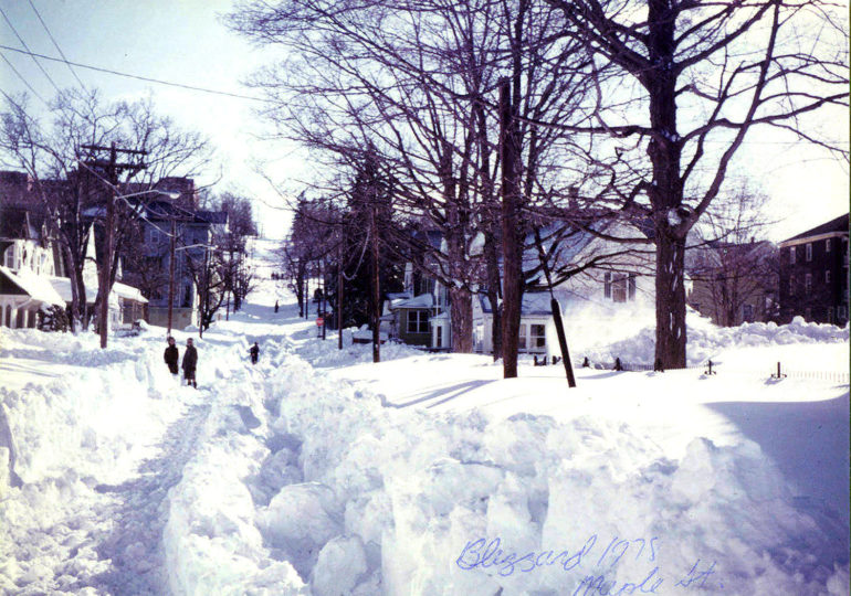 KMc's Hoop Scoop: Snow memories, Steve Nap, Bryant hoops & more