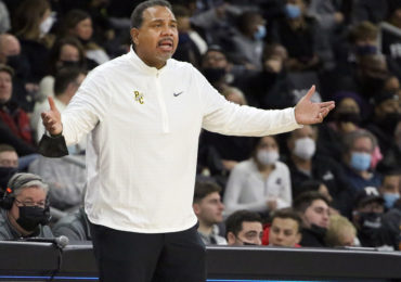 Georgetown targeting Ed Cooley on eve of NCAA's: Is this the job the coach will take?