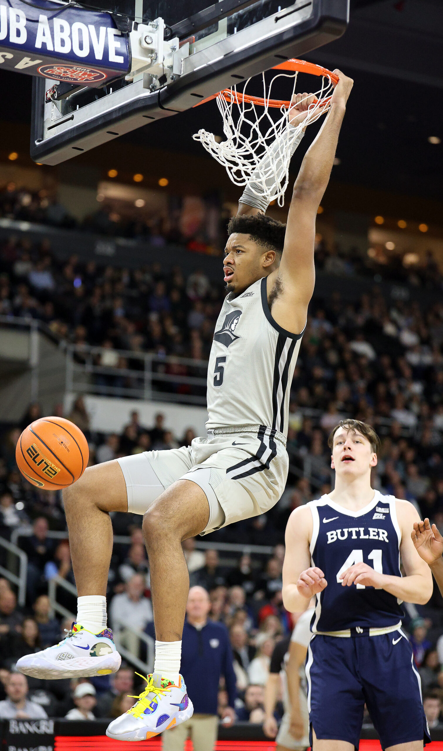 Friars shake off early blues and race by Butler
