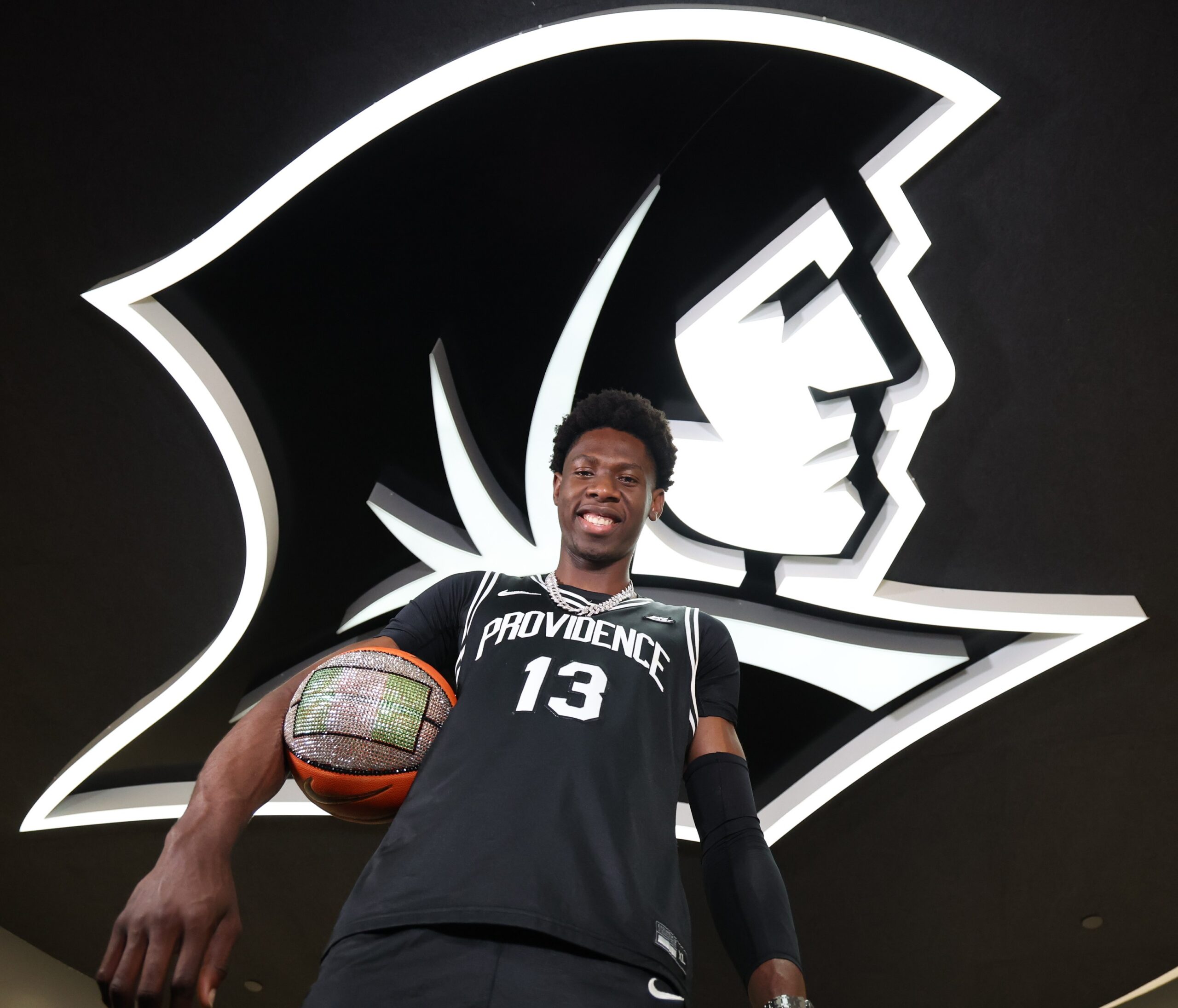 Shark Bite: Friars land top 10 recruit Lewis Uvwo